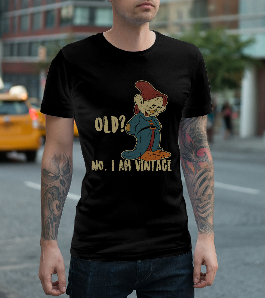 Dopey Old No I Am Vintage T-Shirt