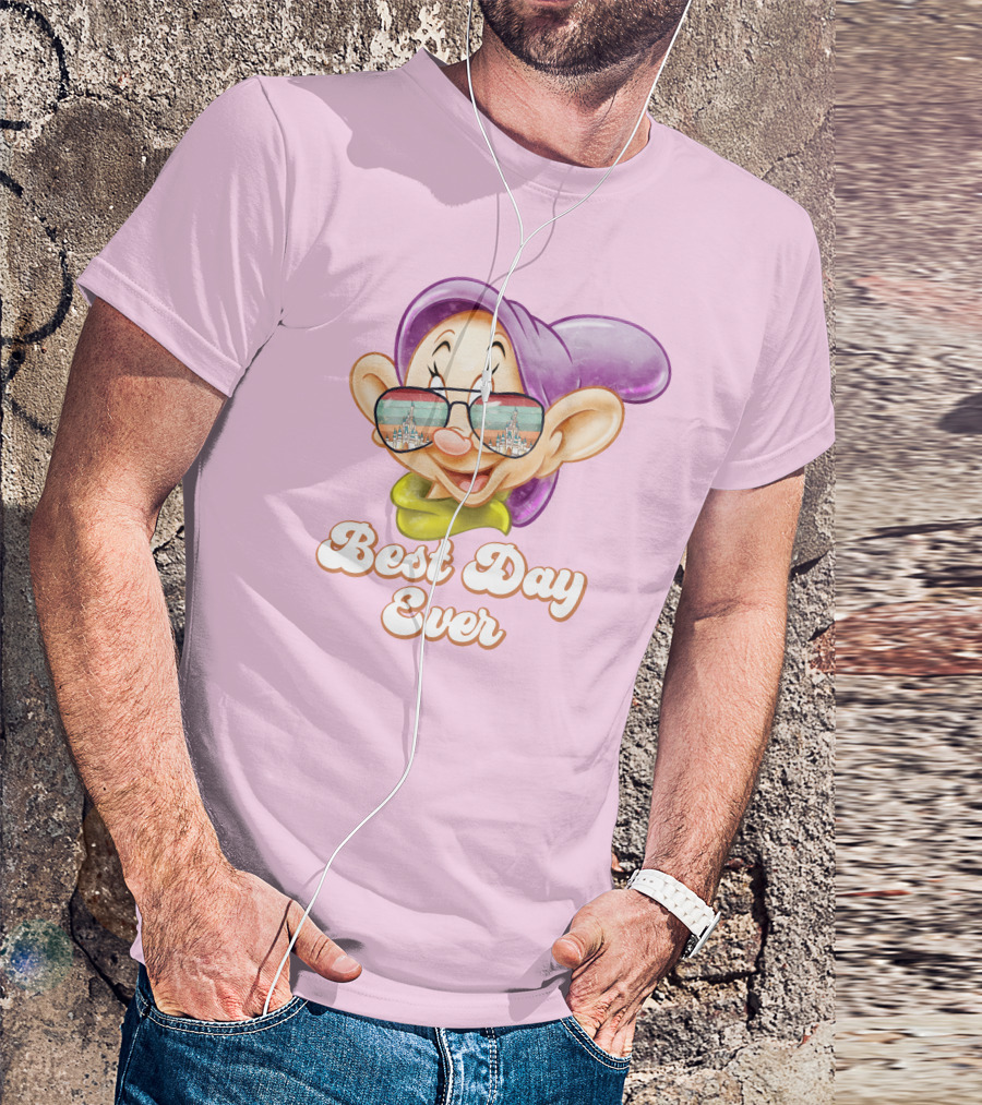 Best Day Ever Dopey Sunglasses Castle T-Shirt