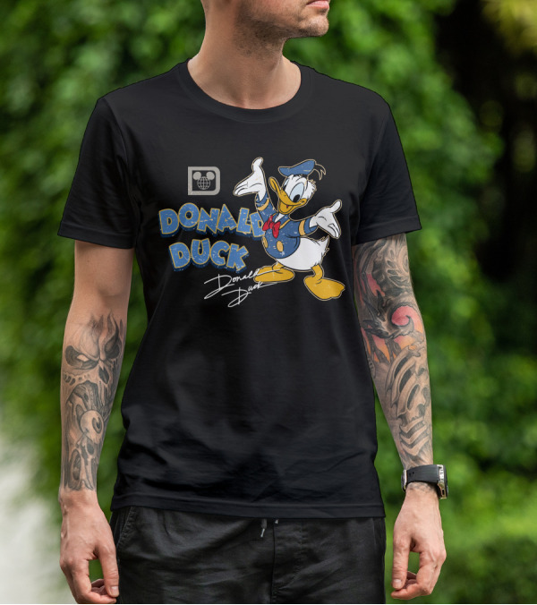 Donald Duck Retro Style Disney Character T-Shirt