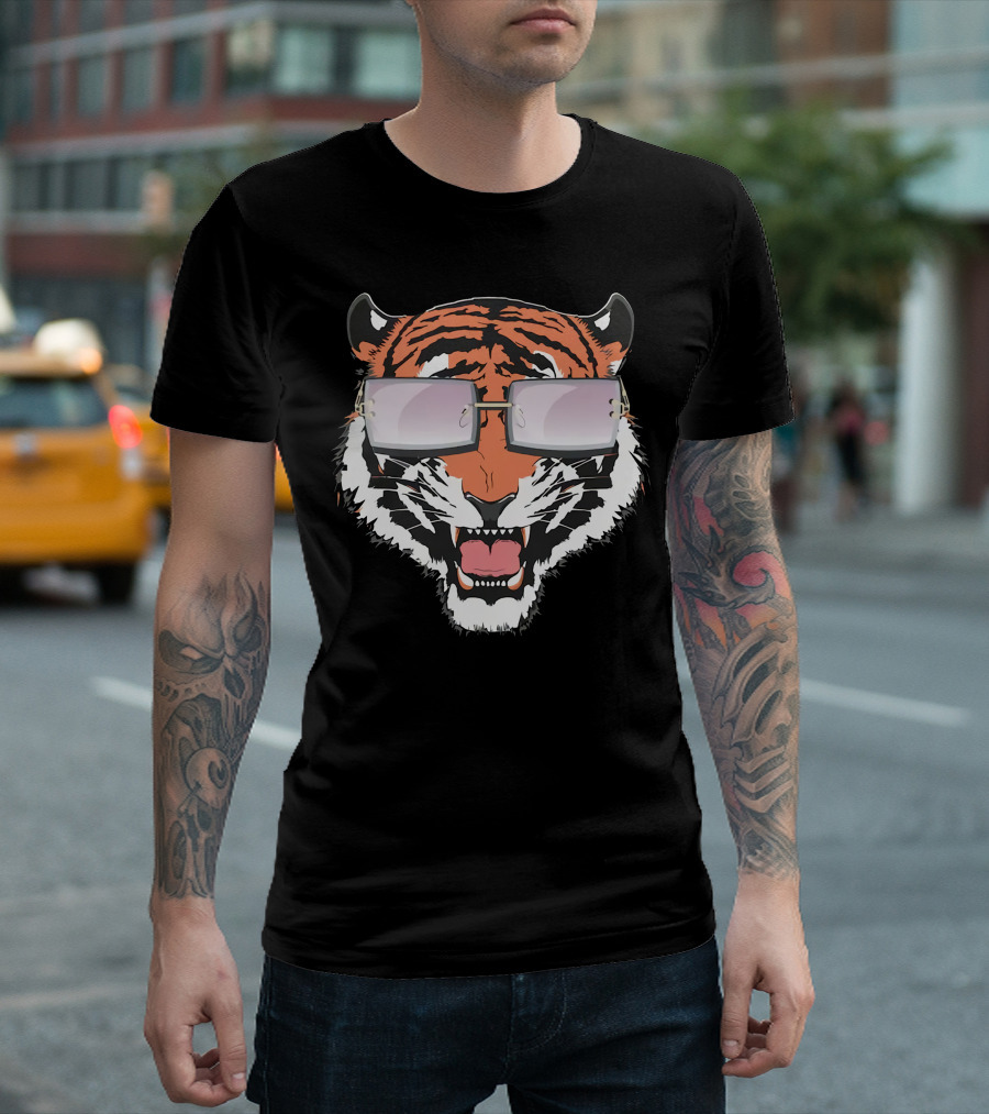 Cincinnati Bengals Tiger Head in Sunglasses T-Shirt