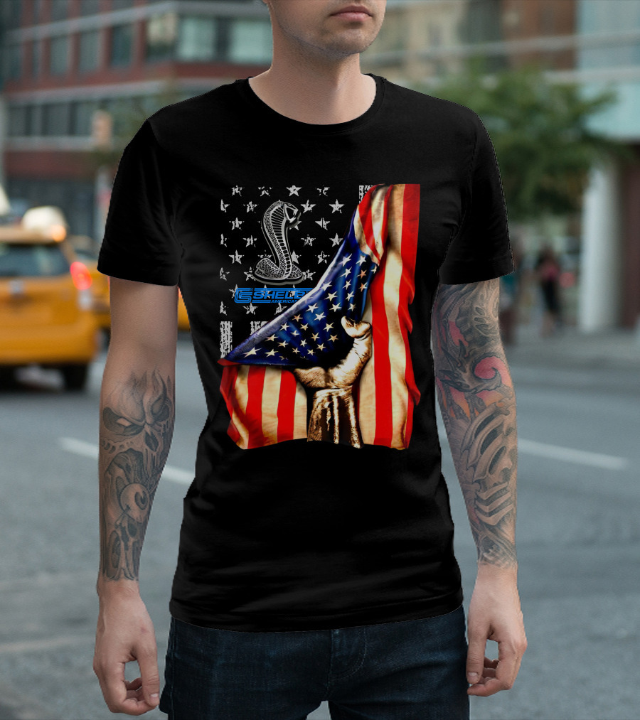 SHELBY AMERICA FLAG COBRA STAR SYMBOL FIST GRIP T-Shirt
