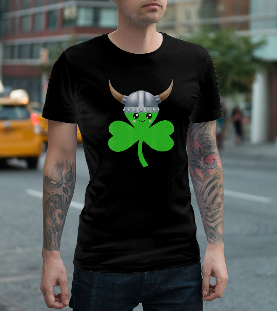 Cute Shamrock Viking Helmet Fun Irish Viking T-Shirt