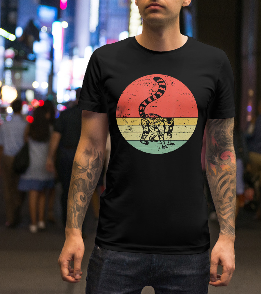 Retro Vintage Lemur Animal Circle T-Shirt