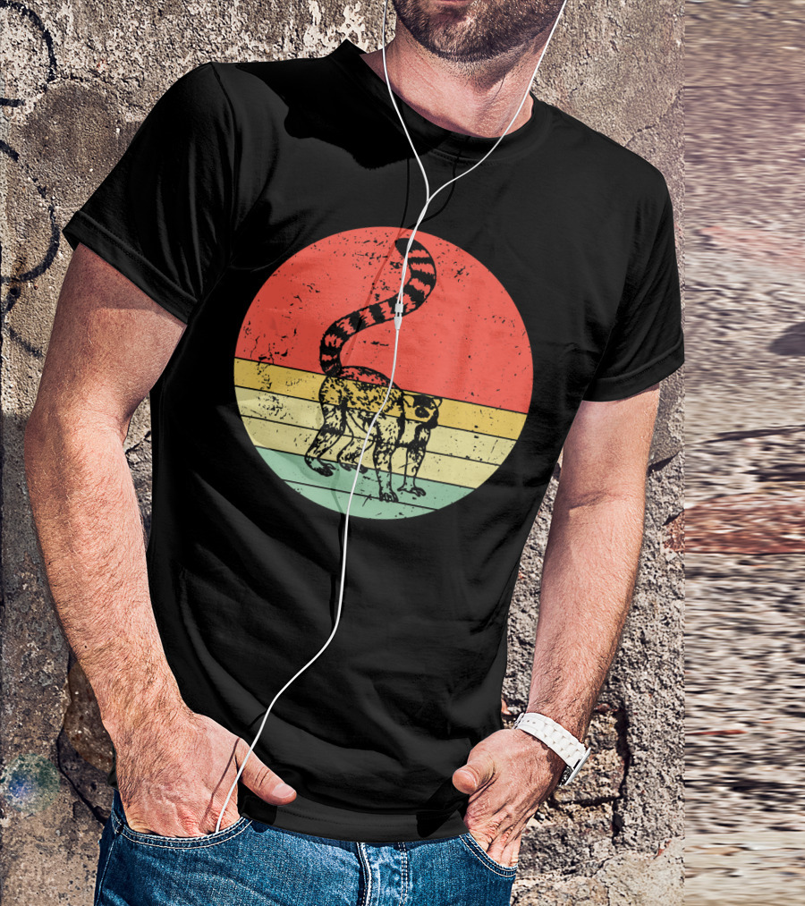Retro Vintage Lemur Animal Circle T-Shirt