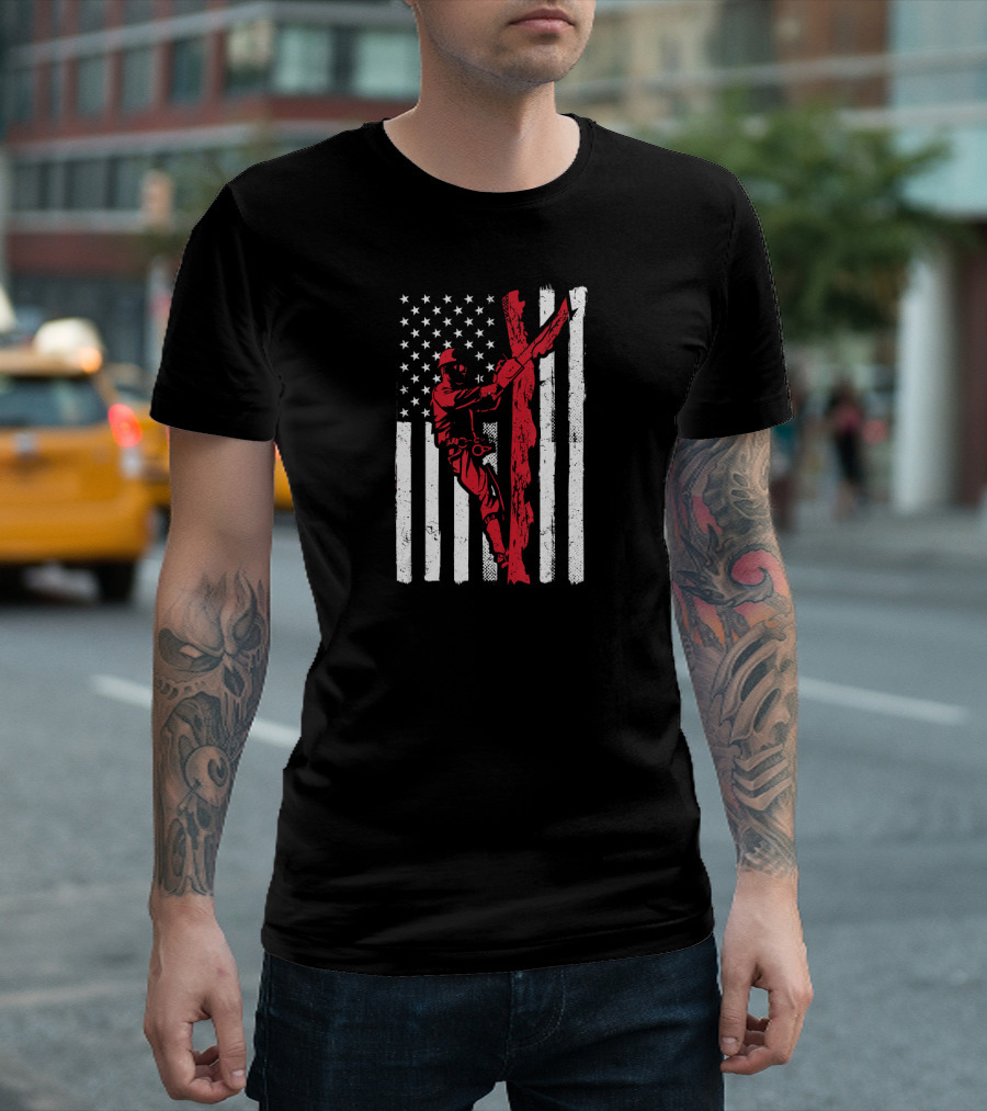 American USA Flag Lumberjack Tree Climbing Image T-Shirt