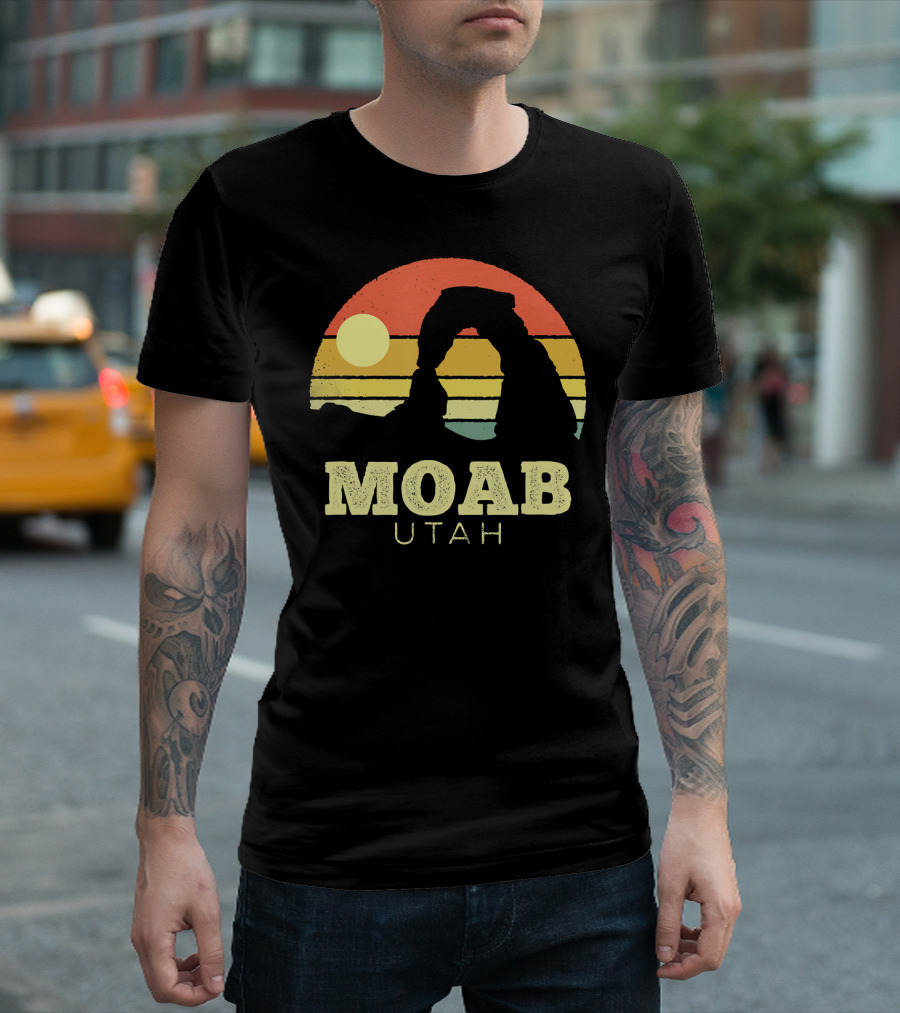 Moab Utah Vintage Sunset Arches T-Shirt