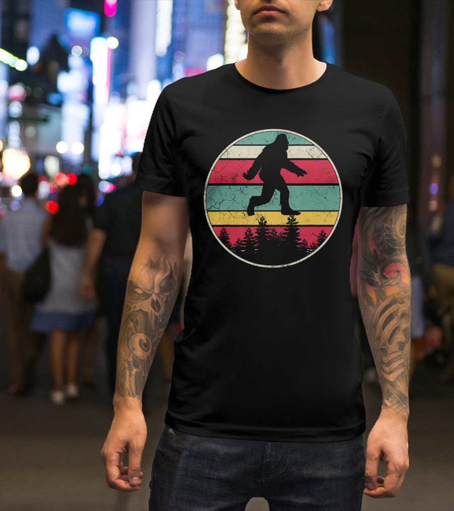 Bigfoot Sasquatch Retro Vintage 70's 80's Silhouette Forest Stripes T-Shirt