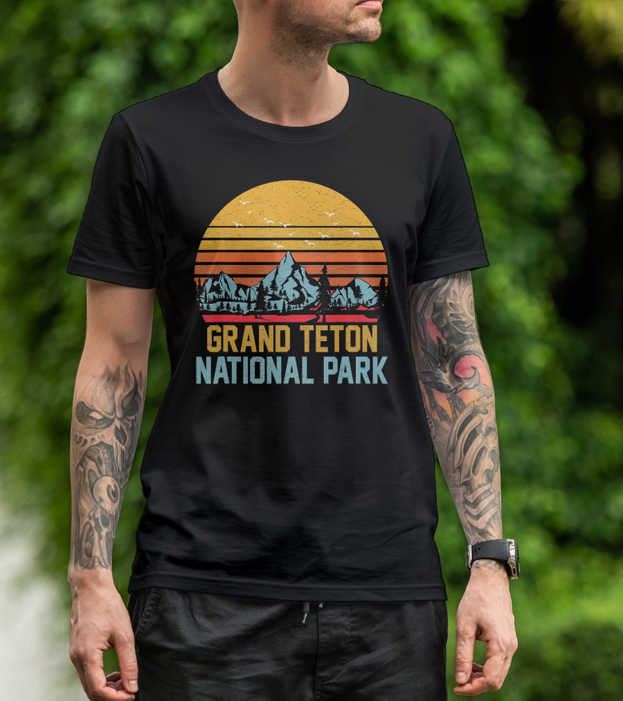 Grand Teton National Park Sunset With Mountains And Birds T-Shirt
