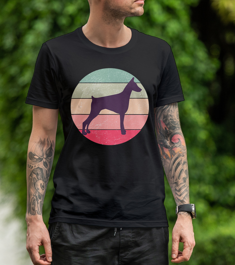 Doberman Pinscher Vintage Stripes Retro Circle T-Shirt