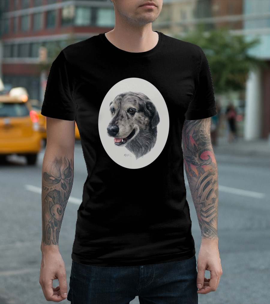 Dog Williams Retriever Portrait in Gentle Expression T-Shirt
