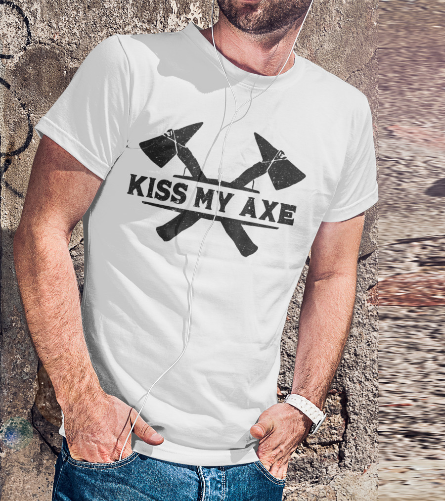 Kiss My Axe Vintage Hatchet Axe Throwing T-Shirt