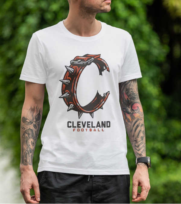 Cleveland Football Spiked Collar C T-Shirt