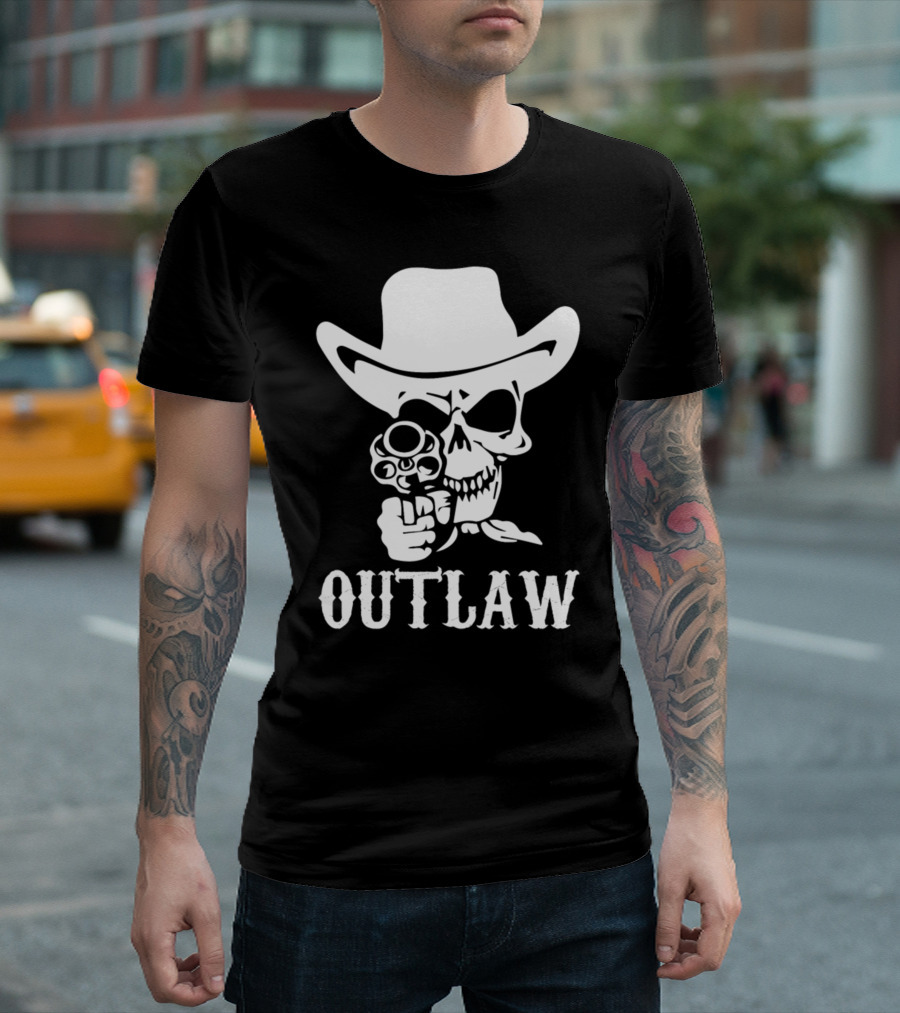 19 Outlaw Cowboy Motorbike 0997 Vintage Wild West Adventure Rider T-Shirt