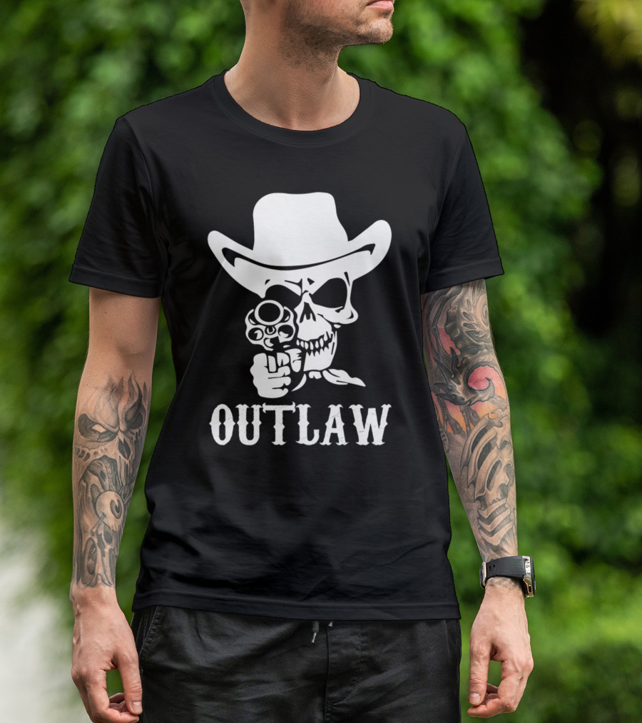 19 Outlaw Cowboy Motorbike 0997 Vintage Wild West Adventure Rider T-Shirt