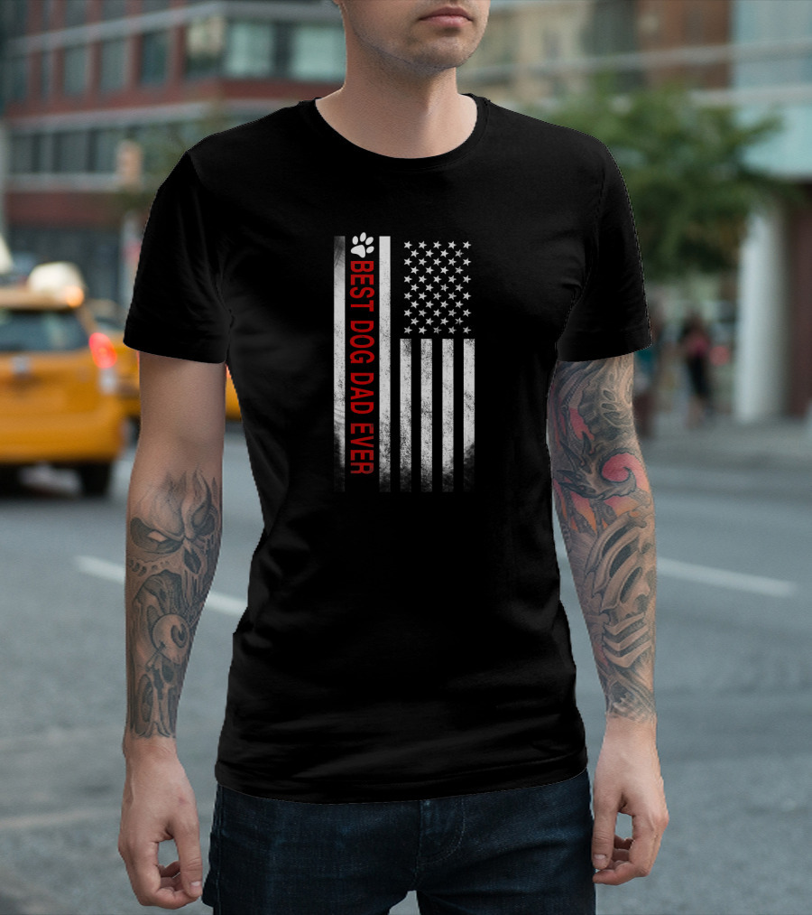 Best Dog Dad Ever Paw Print American Flag Design USA Dad Flag T-Shirt