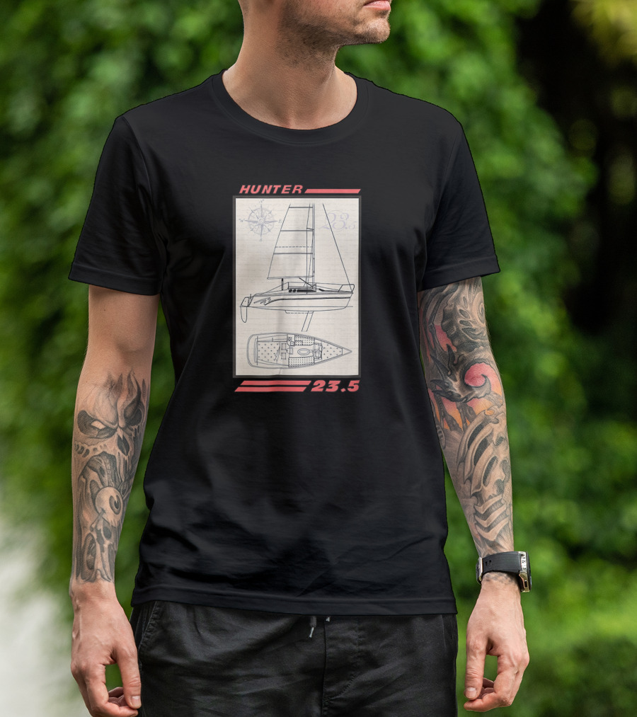 HUNTER 23.5 Sailboat Line Drawing With Compass T-Shirt