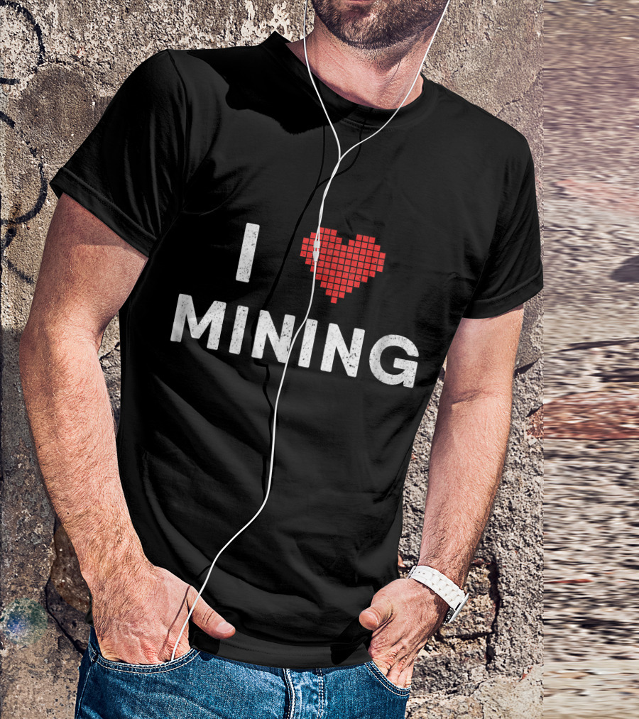 I Love Mining Pixel Heart Cryptocurrency Cry T-Shirt