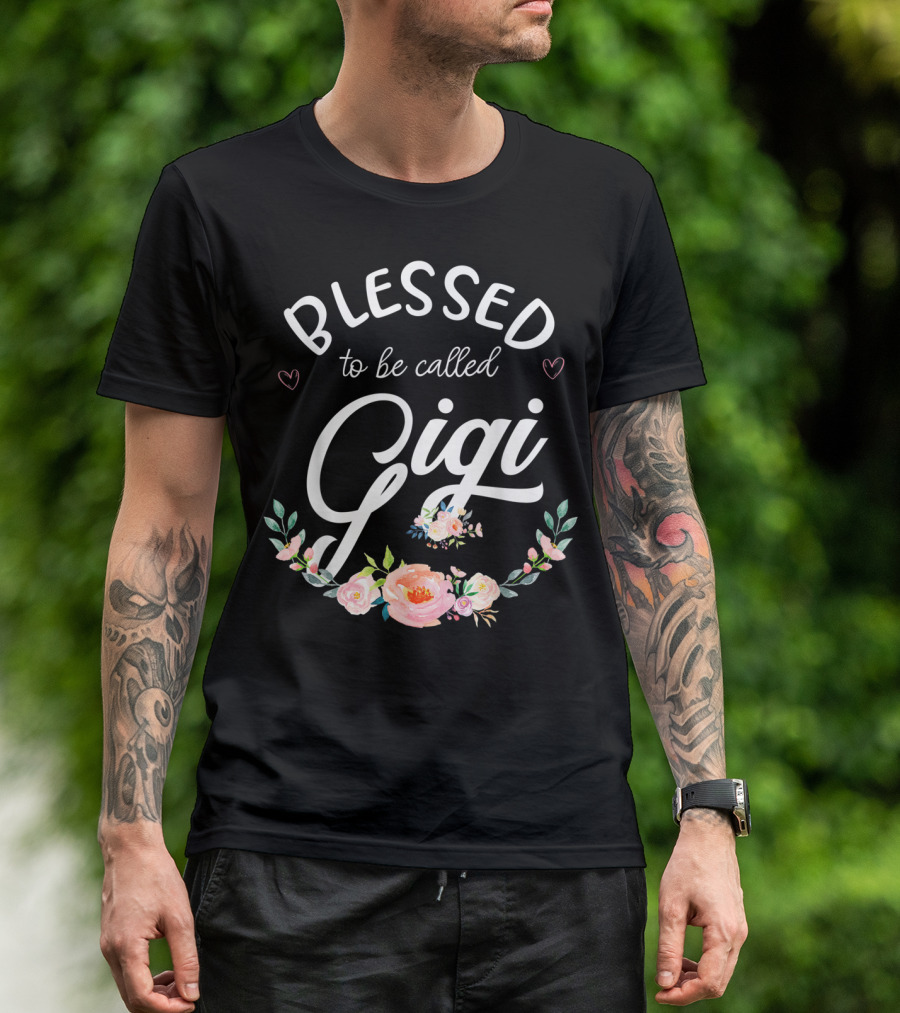 Blessed To Be Called Gigi Floral Grandma T-Shirt