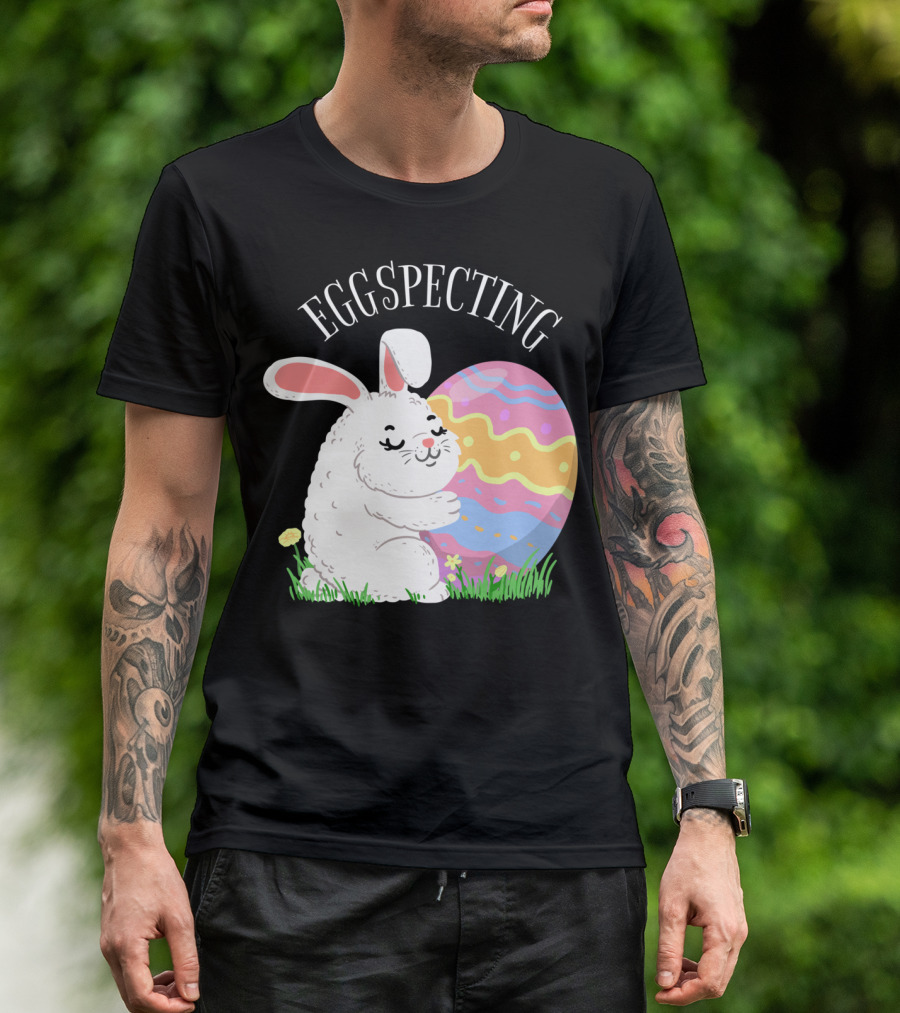 Eggspecting Easter Bunny Hugging Colorful Egg Pregnancy Announcement T-Shirt