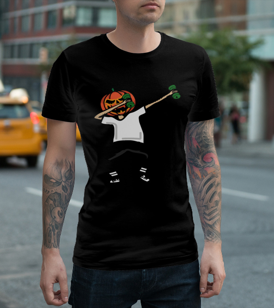 PUMPKIN DAB FITNESS INSTRUCTOR 01 HALLOWEEN WORKOUT WITH DUMBBELLS T-Shirt