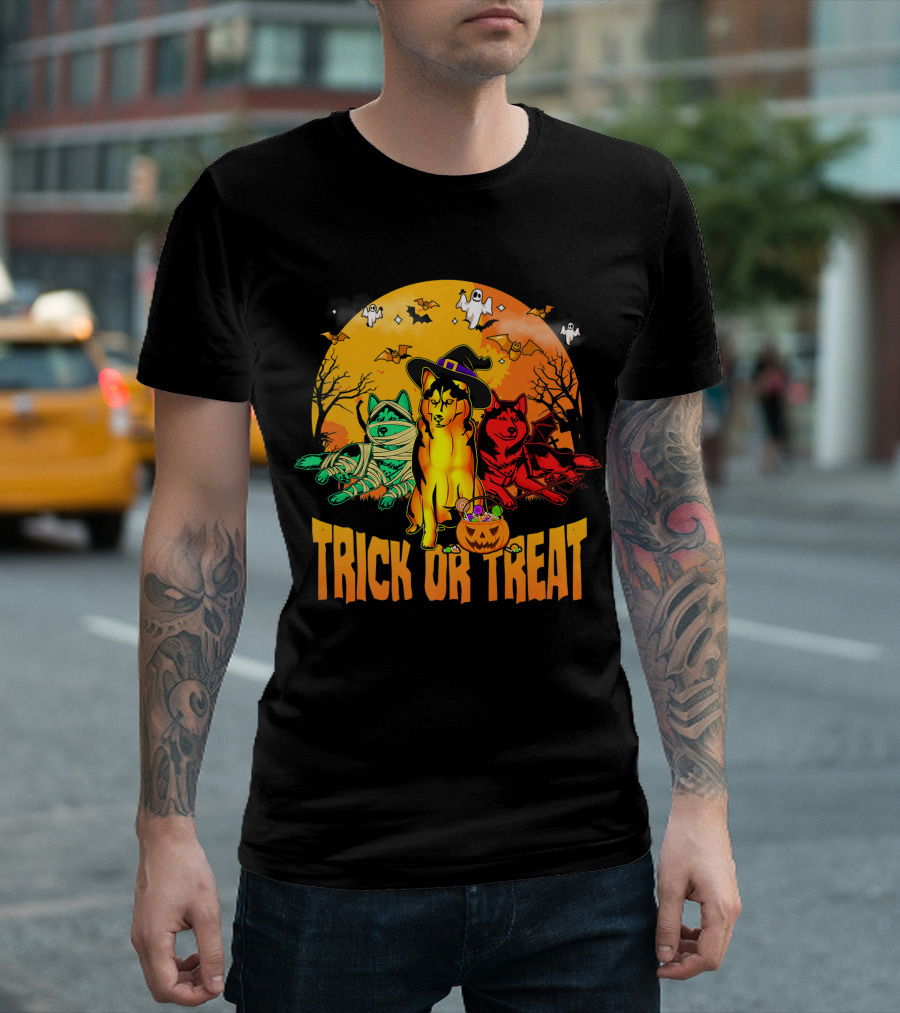 Trick Or Treat Siberian Husky Halloween Ghosts Pumpkins And Bats T-Shirt