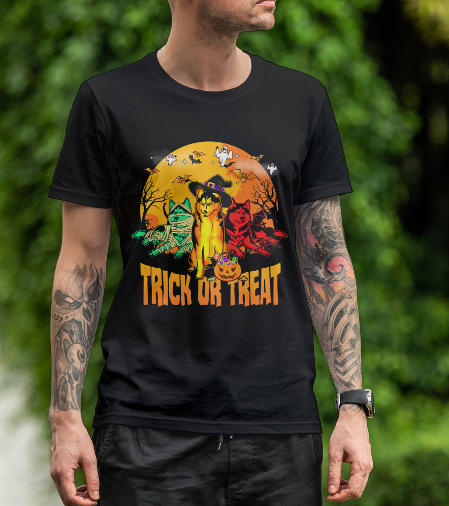 Trick Or Treat Siberian Husky Halloween Ghosts Pumpkins And Bats T-Shirt