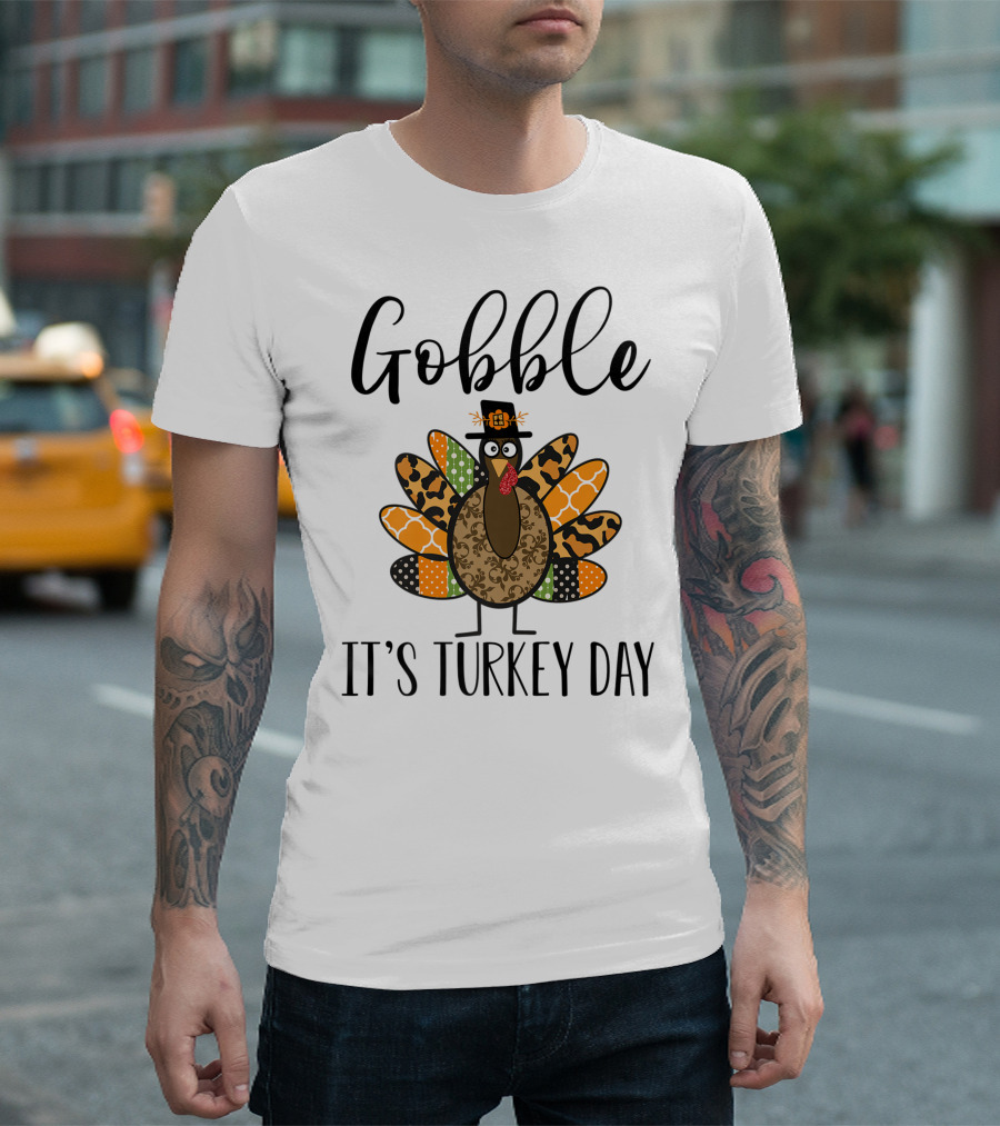 Gobble It's Turkey Day Fall Pumpkin Halloween Turkey T-Shirt