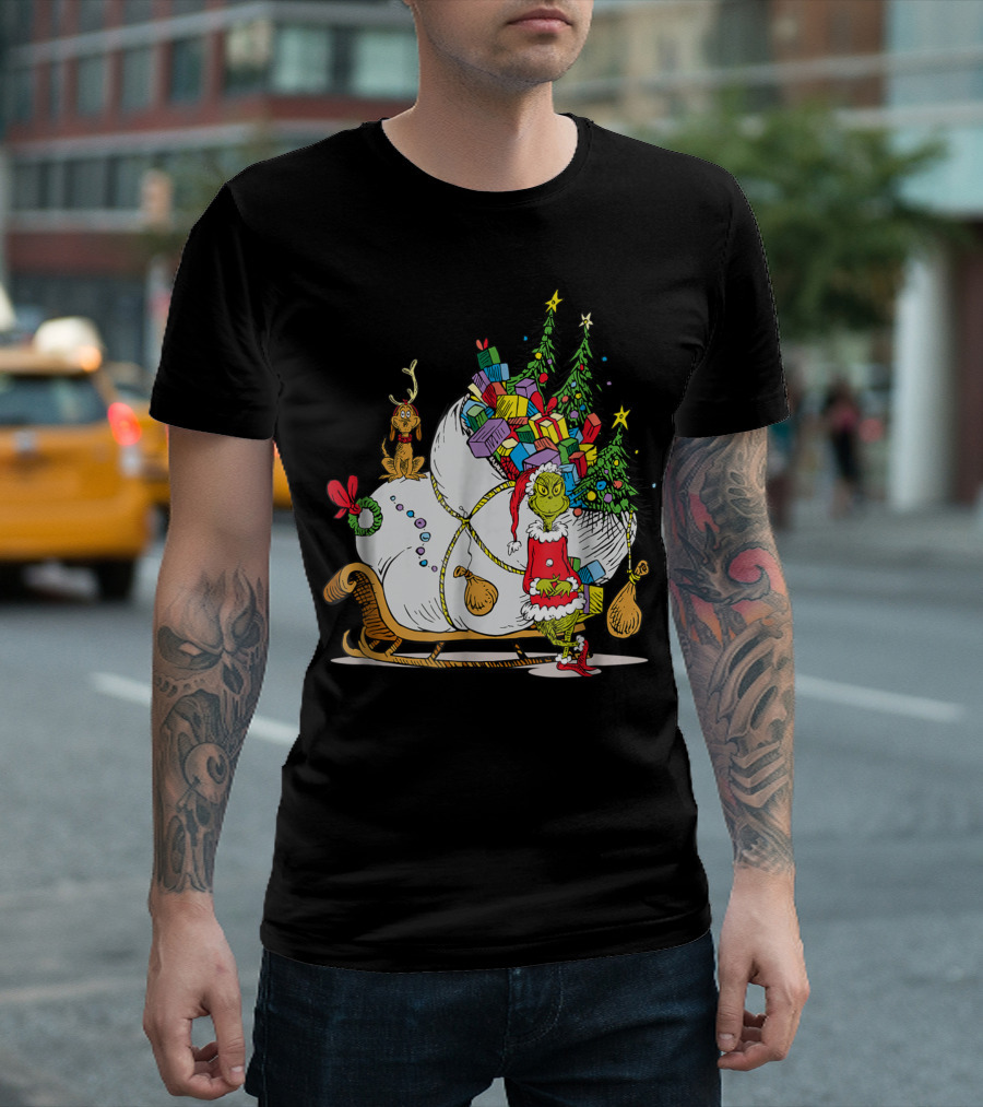 Dr Seuss Grinch Max Presents and Christmas Trees Sleigh T-Shirt