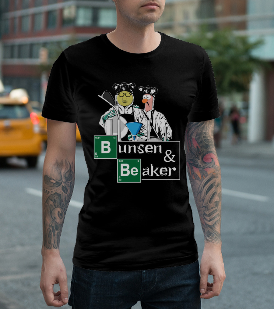Bunsen and Beaker Breaking Beaker Elements Chemistry T-Shirt