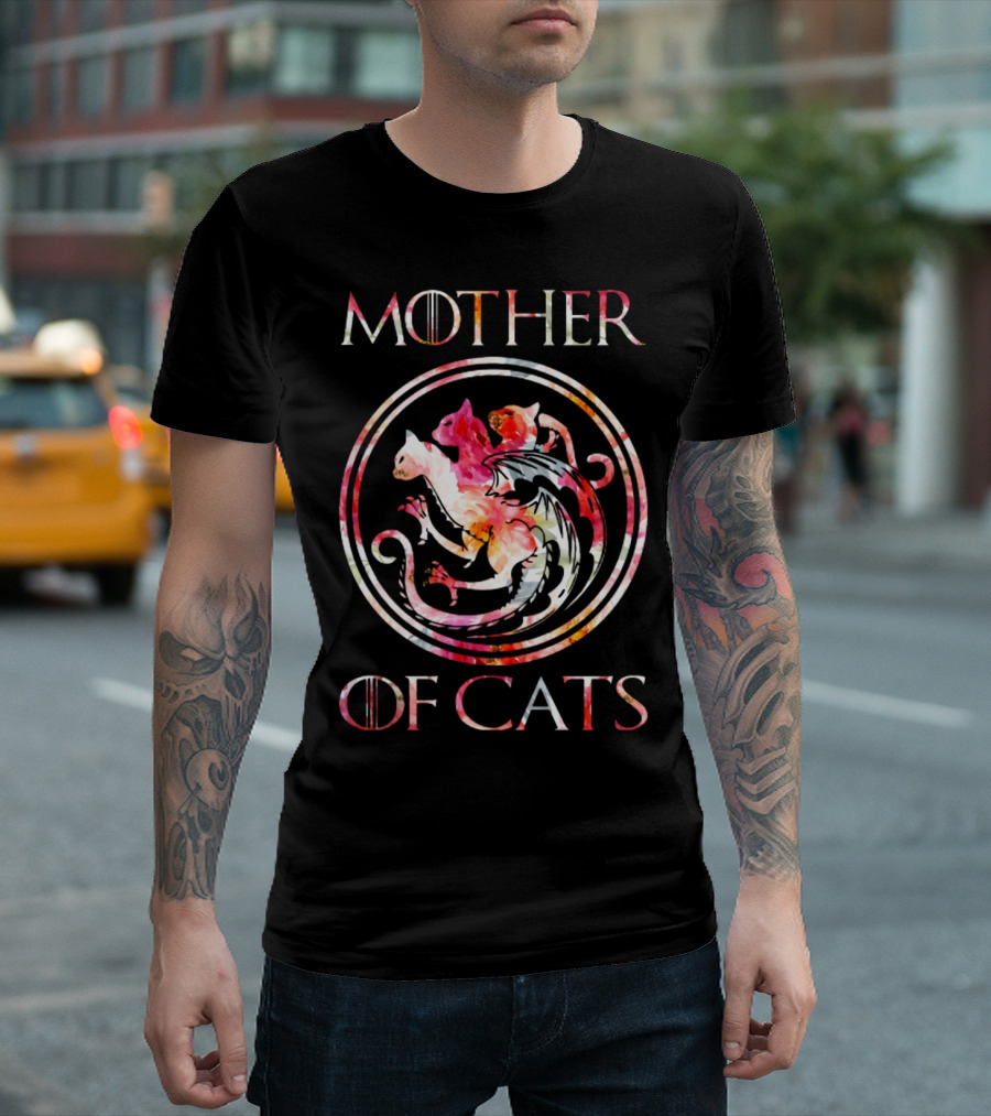 Mother Of Cats Dragon Emblem Fantasy三分 T-Shirt