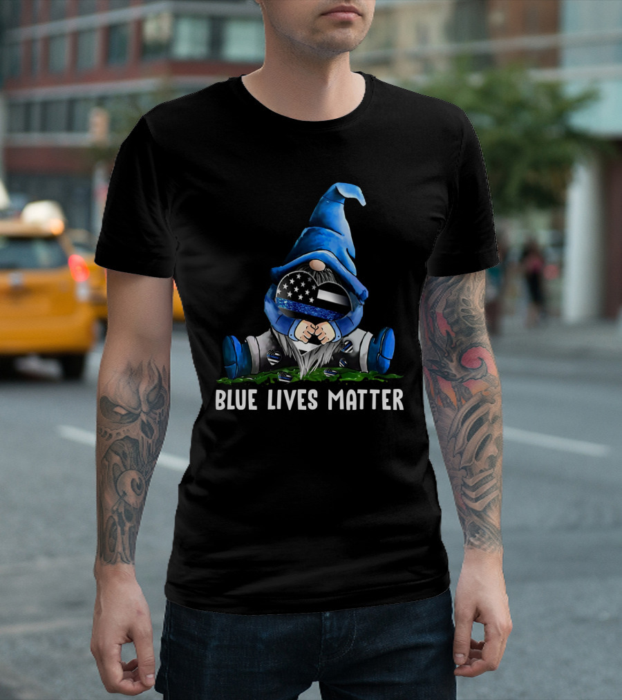 Blue Lives Matter Gnome Holding Thin Blue Line Flag T-Shirt