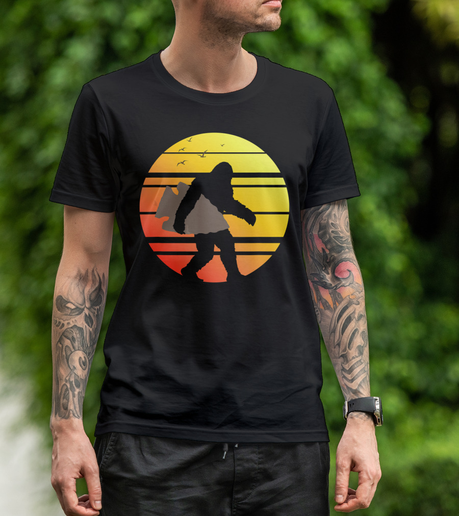 Bigfoot Arrowhead Hunting Indian Arrowhead Sunset T-Shirt