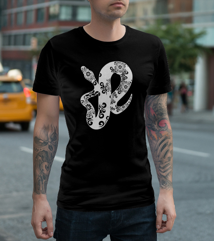 Boho Paisley Spiral Ball Python T-Shirt