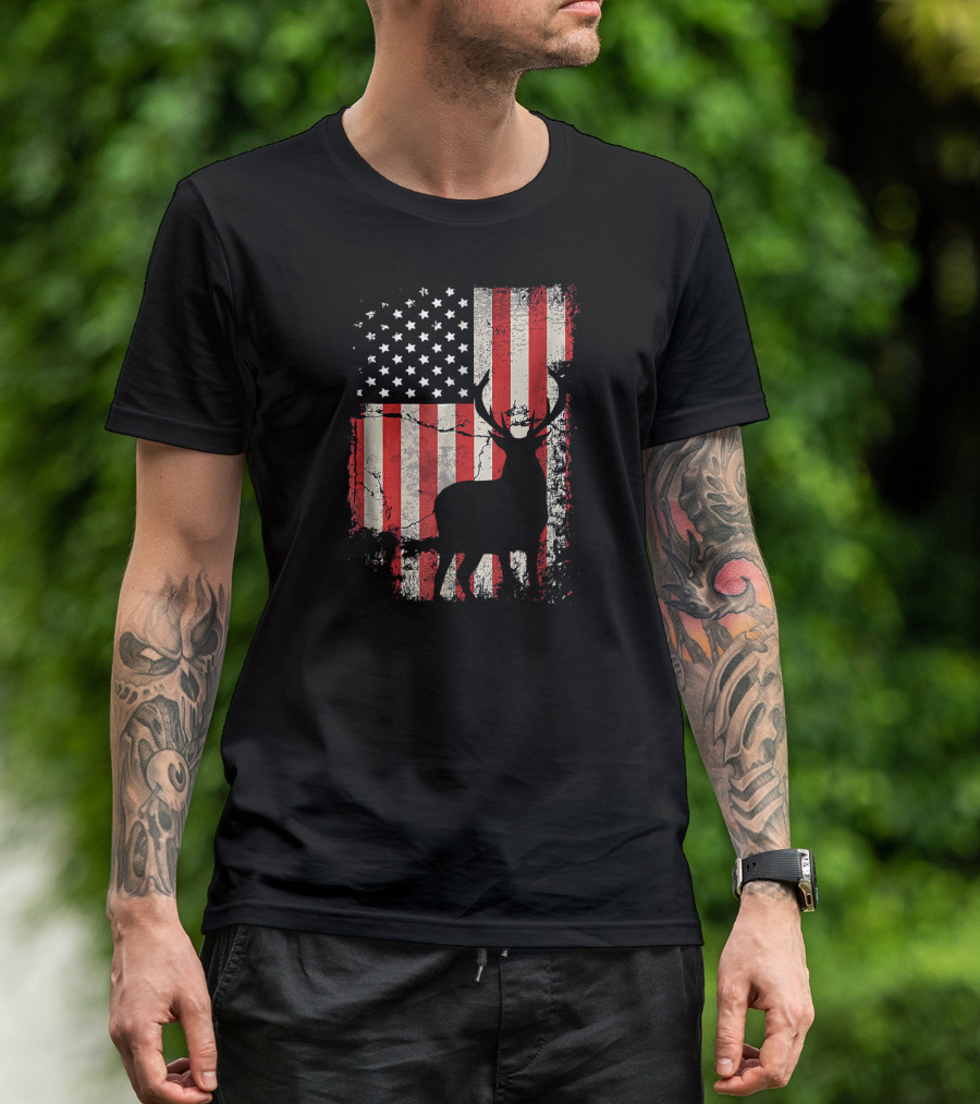 American Flag Deer Hunting T-Shirt
