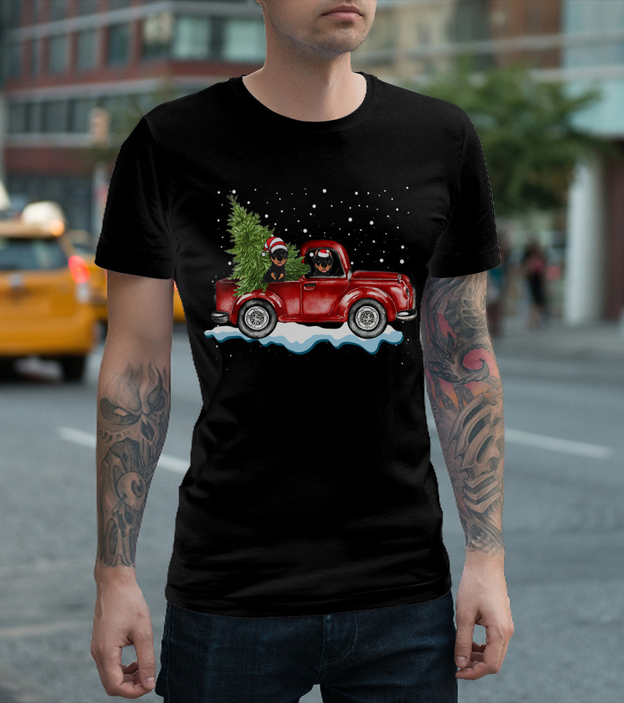 Doberman Christmas Pickup Truck With Santa Hats And Tree T-Shirt