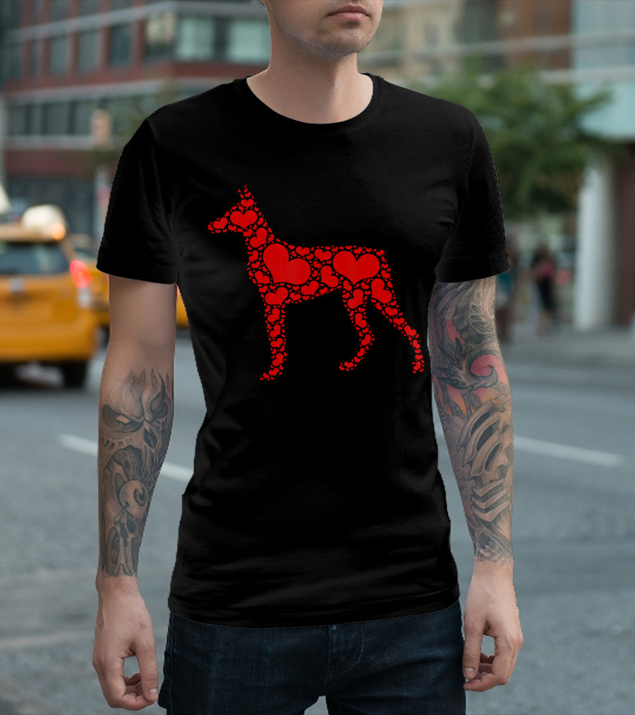 Doberman Pinschers Love Hearts T-Shirt