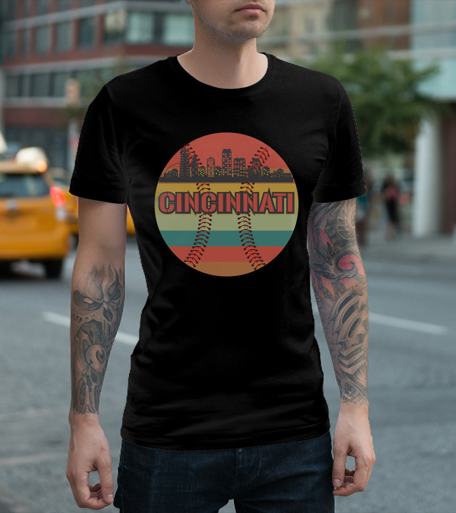 Cincinnati Skyline Vintage Baseball Cityscape Retro Stripes T-Shirt