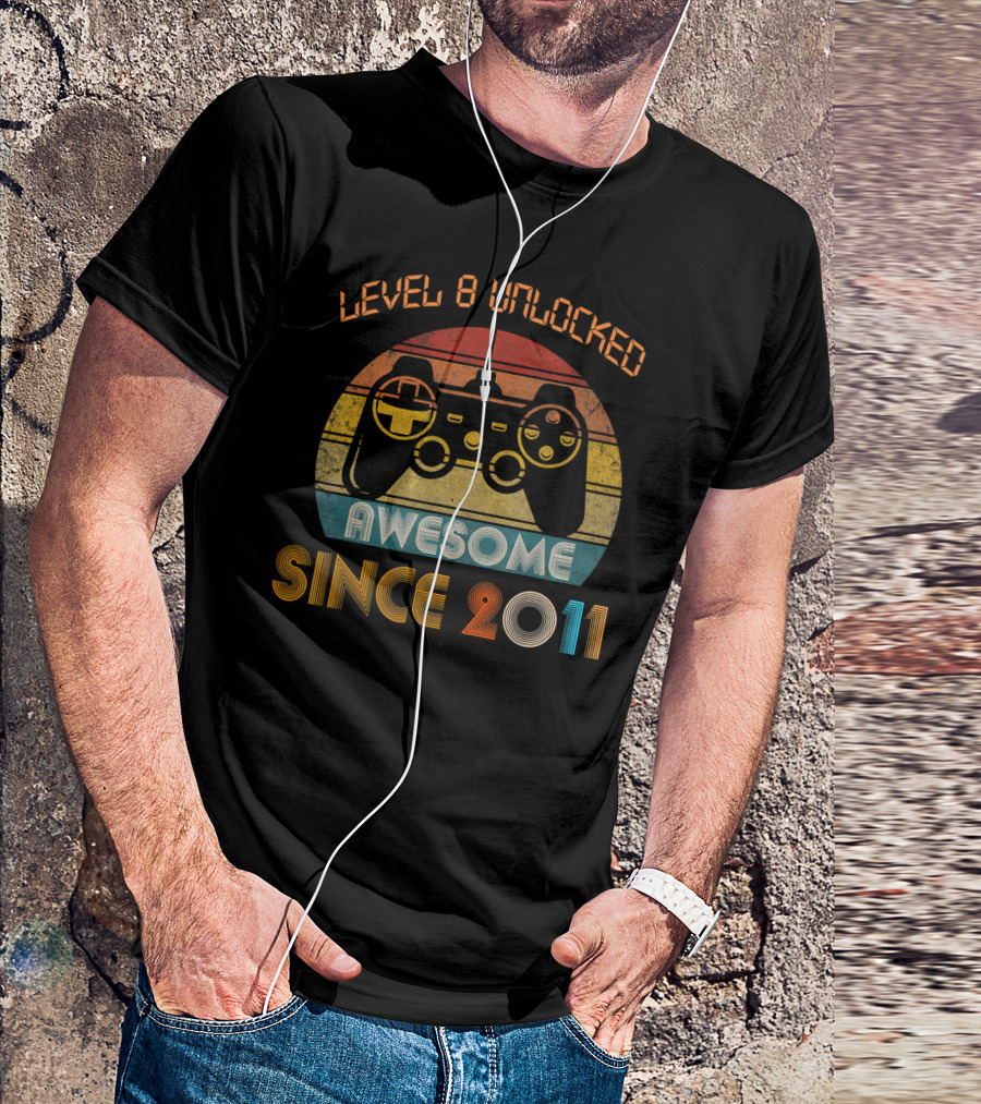 Level 8 Unlocked Awesome Since 2011 Retro Gaming Controller T-Shirt