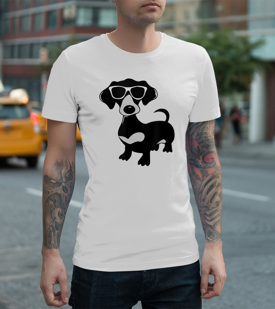 Cool Dachshund with Stylish Sunglasses T-Shirt