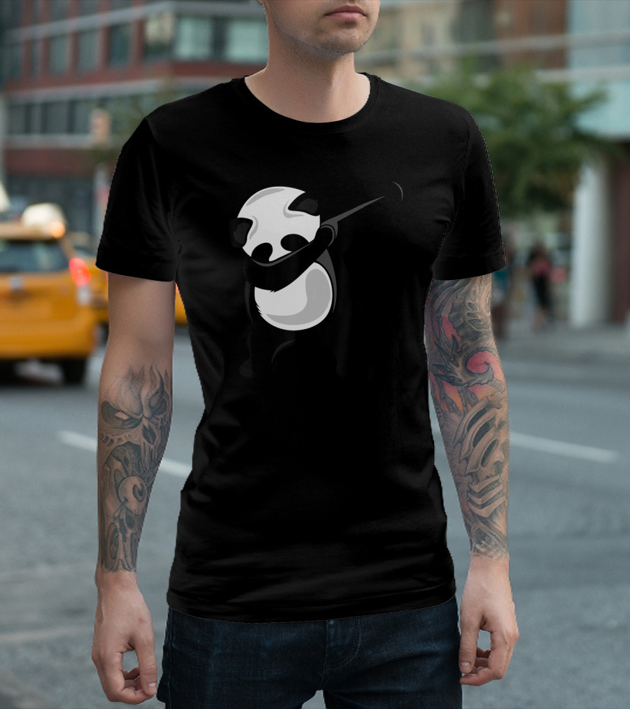 Dabbing Panda Cute Animal Giant Panda T-Shirt