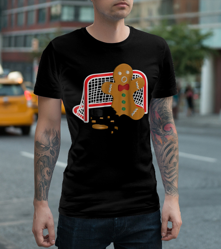 Hockey Goalie Funny Christmas Gingerbread Cookie in Goal with Puck T-Shirt