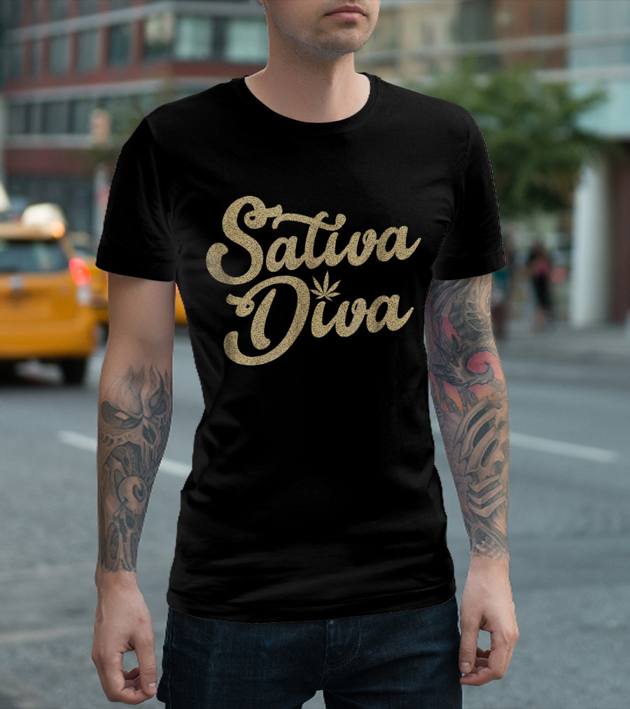 Vintage Sativa Diva Ladies Designer Mar Iconic Cannabis T-Shirt
