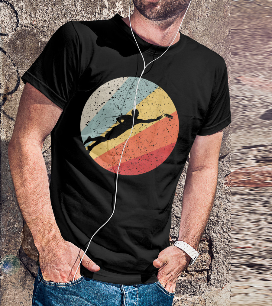 Vintage Ultimate Frisbee Retro Rainbow Silhouette Circle T-Shirt