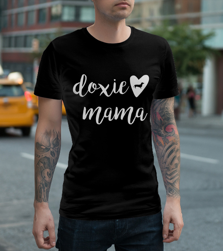 Doxie Mama Heart Dachshund Wiener Dog T-Shirt