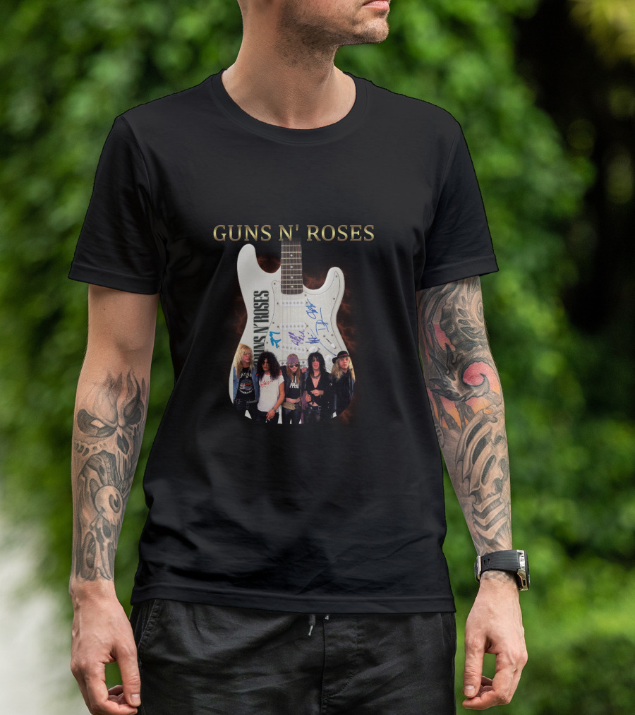 Guns N' Roses Guitar With Band Members T-Shirt
