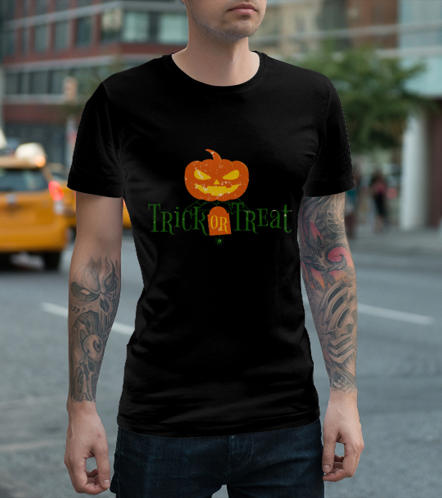 Trick or Treat Pumpkin Lantern Halloween T-Shirt