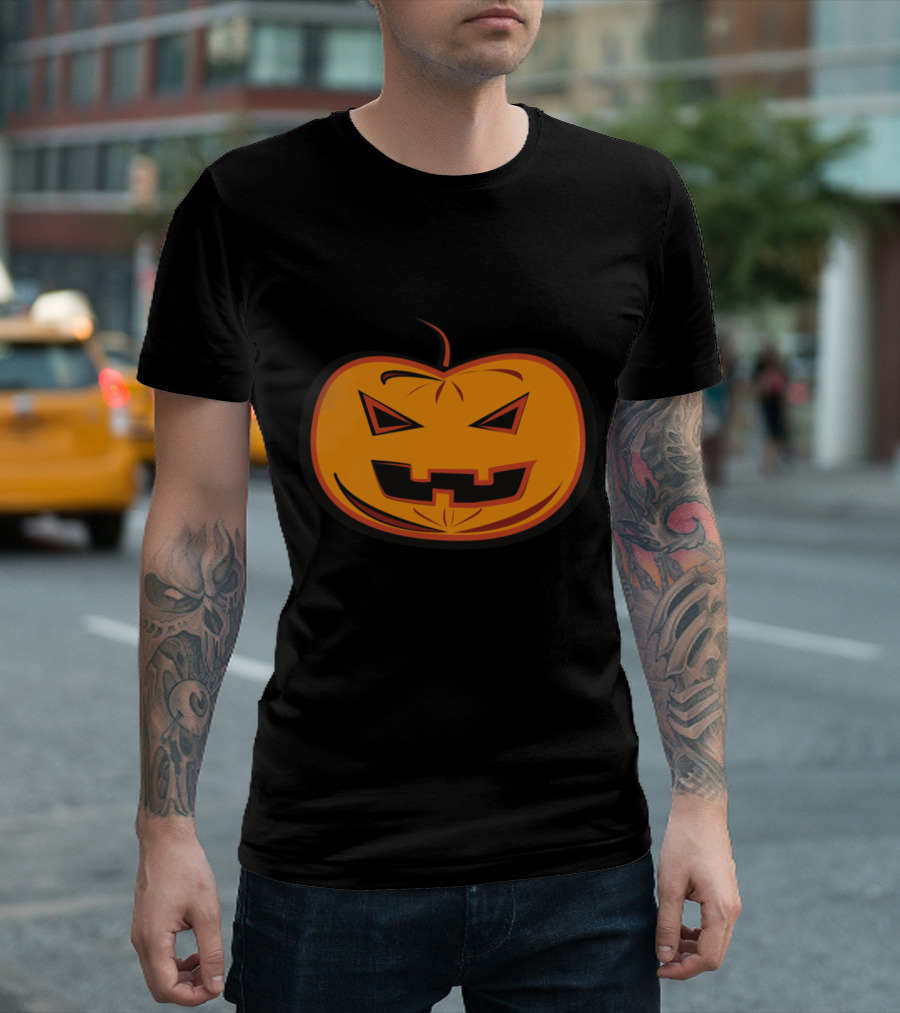 Spooky Jack-O'-Lantern Face With Triangle Eyes T-Shirt
