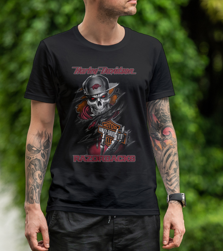 Harley Davidson Razorbacks Skull With Arkansas Hat And Harley T-Shirt
