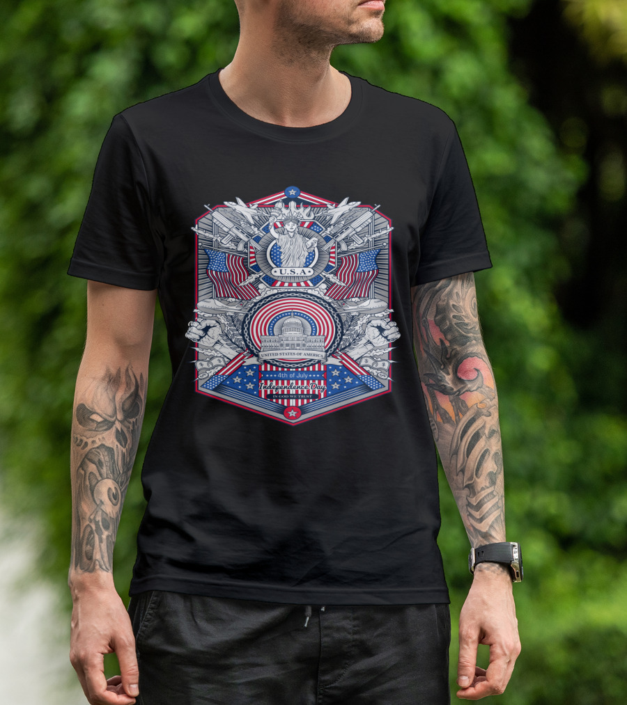 U.S.A. Vintage Frame Fourth Of July Independence Day United States Of America In God We Trust T-Shirt