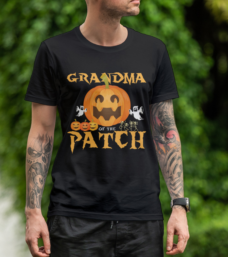 Grandma Of The Patch Halloween Pumpkin Ghosts And Skeletons T-Shirt